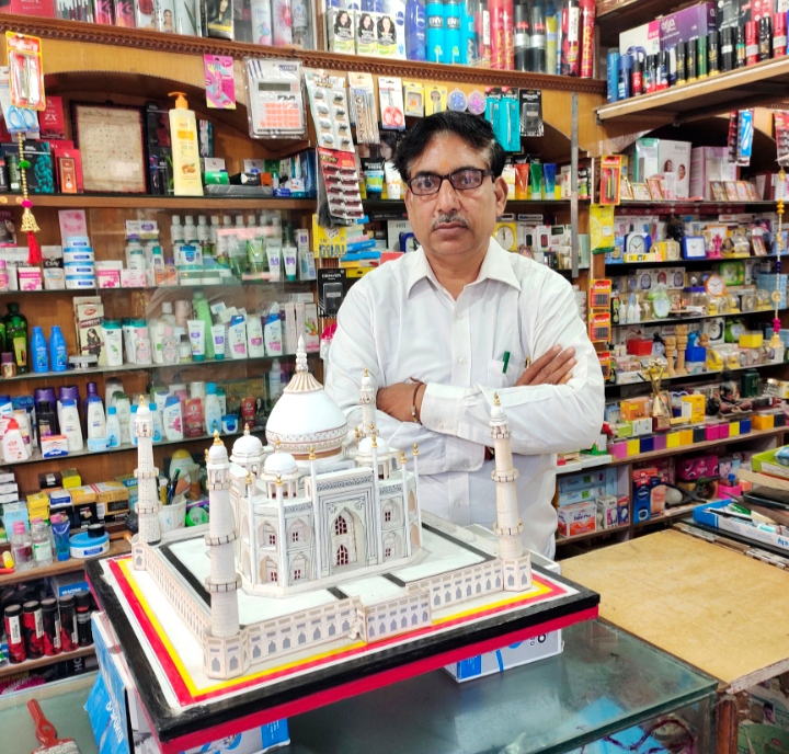 Product#11:&nbsp;Taj mahal model